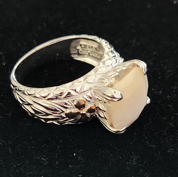 Jewelry - Peruvian Pink Opal in 925 Silver. Size 10